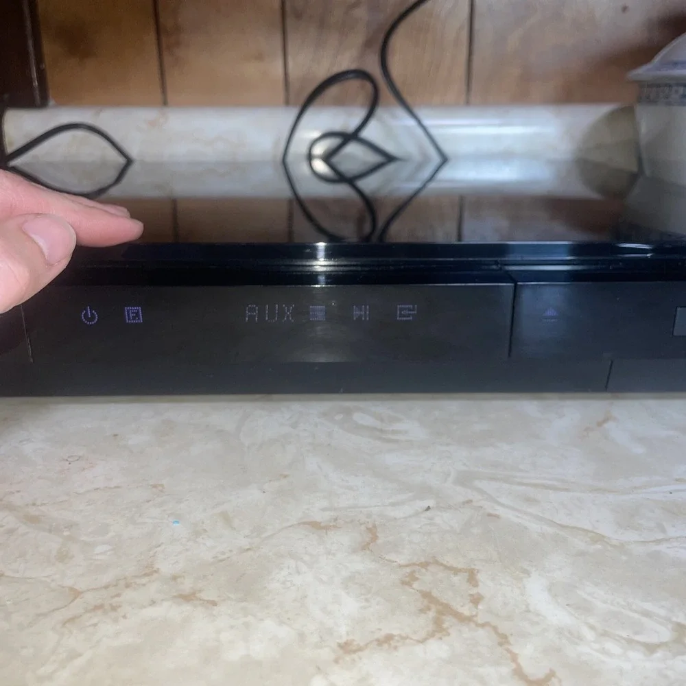 Samsung HT-D5300 Blu Ray DVD Surround Sound 5.1 Ch No Remote Tested &‎ Working